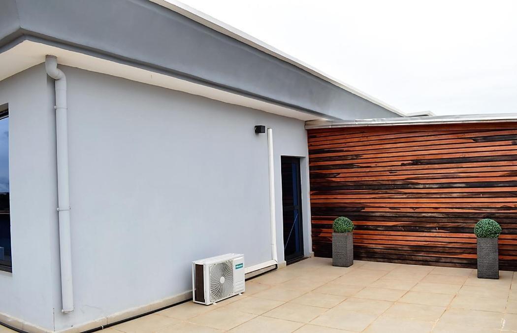 Residence L'Ecrin Yaounde Luaran gambar